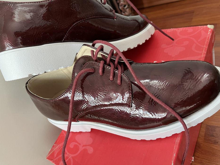 Женская обувь