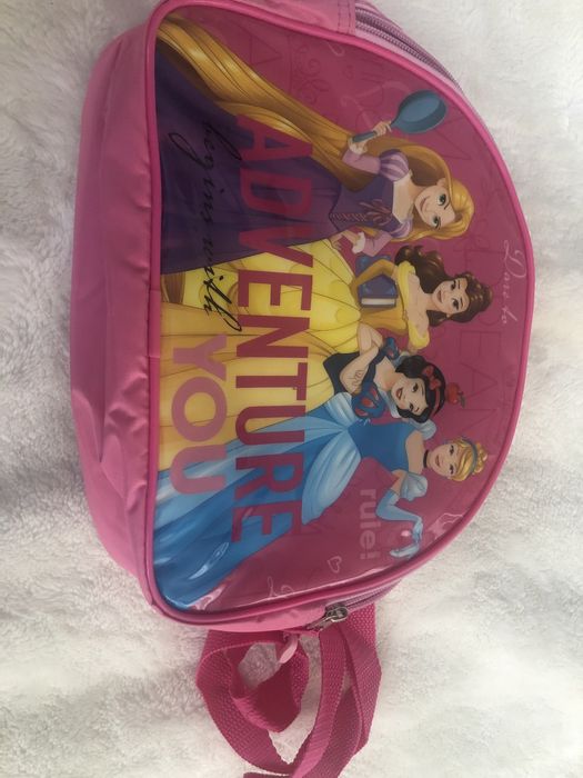 Geanta Disney termo ideala pt pranz
