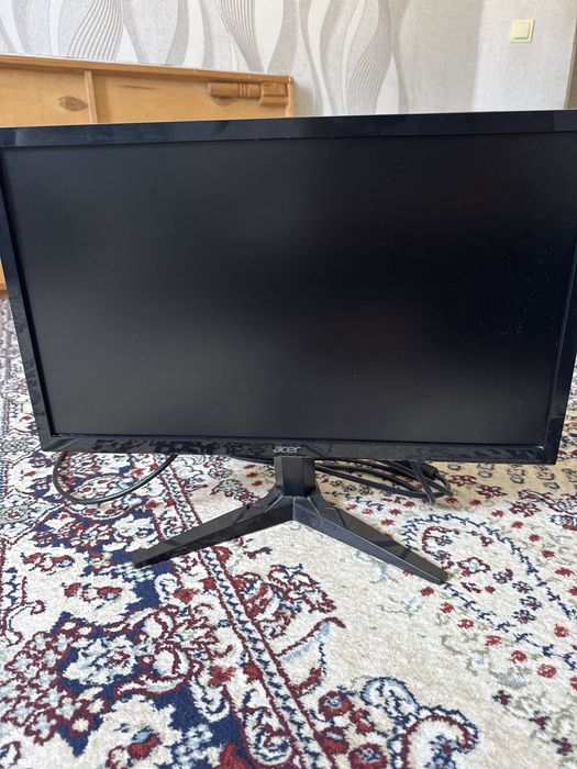 Монитор 24 . 1мс 60гц