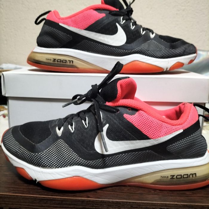 Adidasi Nike zoom