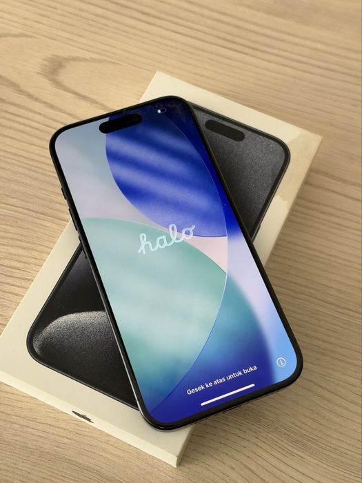 iPhone 15 pro 512 GB Blue Titanium