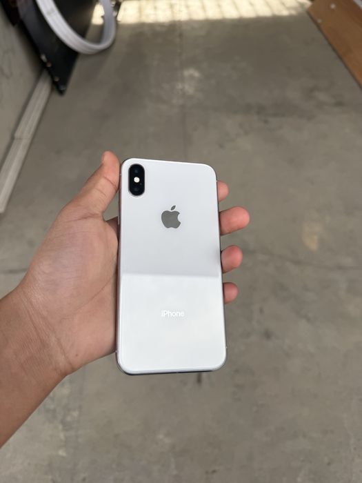 Iphone X srochna sotiladi