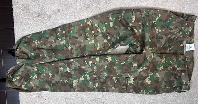 Costum Combat (2 perechi pantalon + 1 veston)