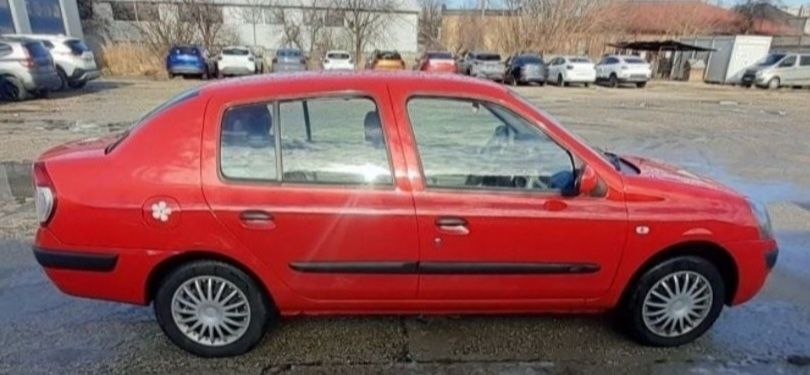 Dezmembrez Renault Clio 1.5 Diesel
