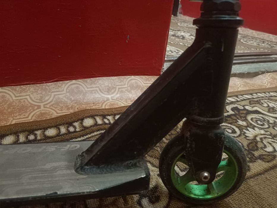 Трюковой самокат