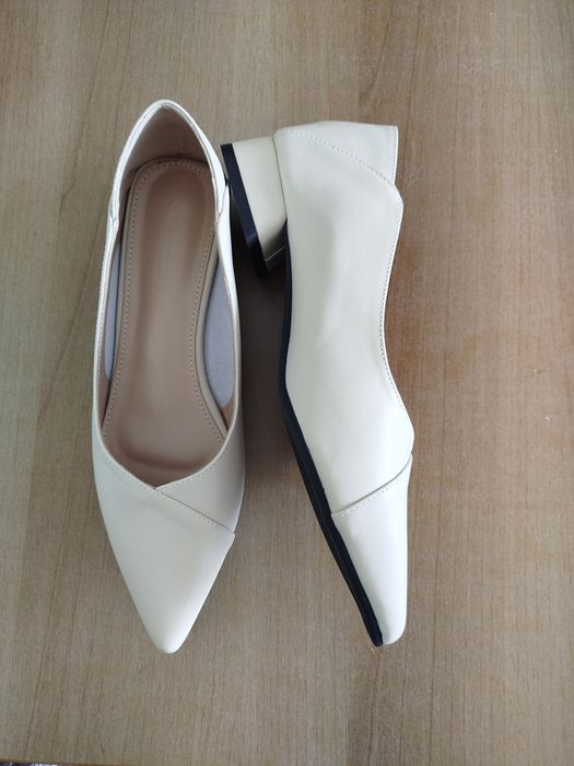 Туфли женские...