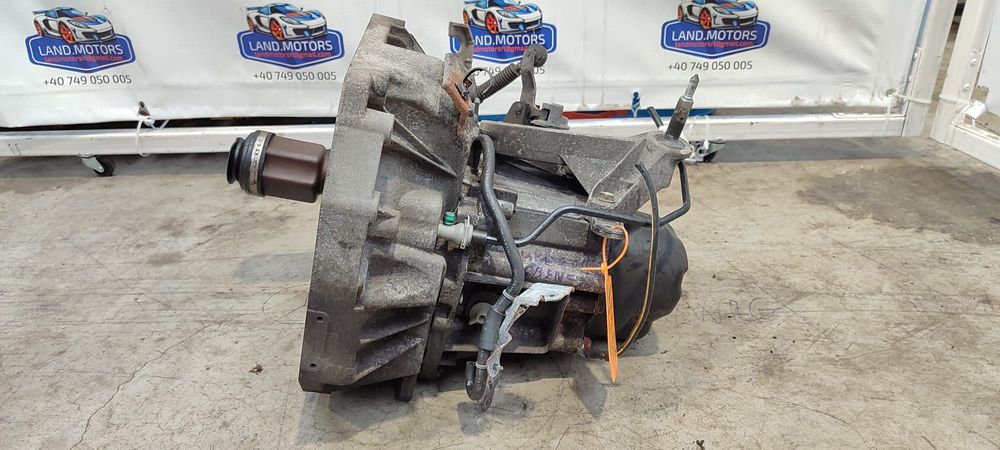 CUTIE VITEZE manuala  NISSAN JUKE 1.6 BENZINĂ 2010–2014 COD OEM 3210000Q0J / FDN 820036 CEJR0526 ST JR5 319 8200133311 (5C)