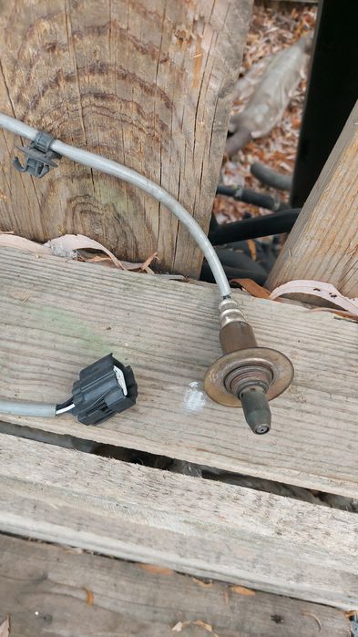 Датчик  кислорода  на Subaru   BR .