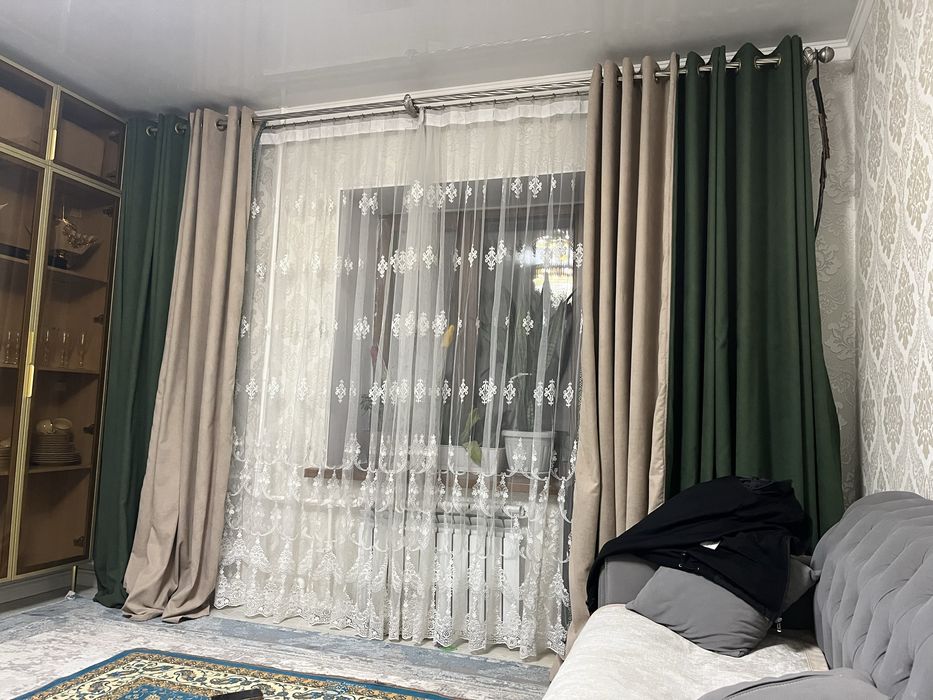 Шторы б/у продам срочно