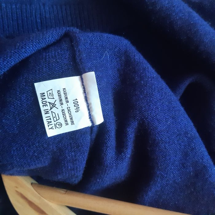 Maiou din cașmir M-L cu defect