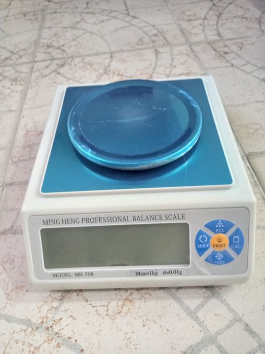Laboratoriya elektron torozisi 0,5kg dan tortib 5kg gacha
