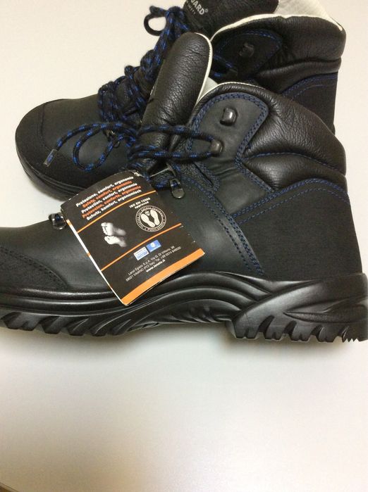 Max Guard bocanci profesionali