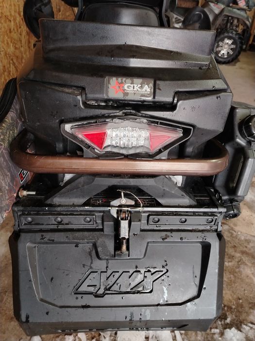 Продам снегоход BRP LYNX 1200