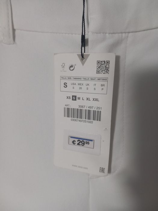 Blugi albi elastici evazati cu talie inalta măsură S Zara noi