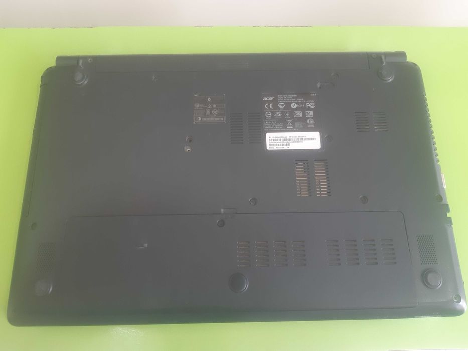 ACER Aspire E1 Ноутбук