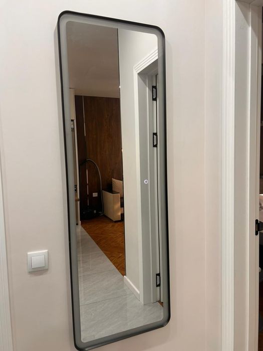 Зеркало с подсветкой