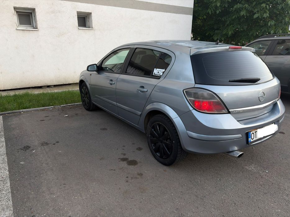 OPEL Astra 2008 — imagine 4