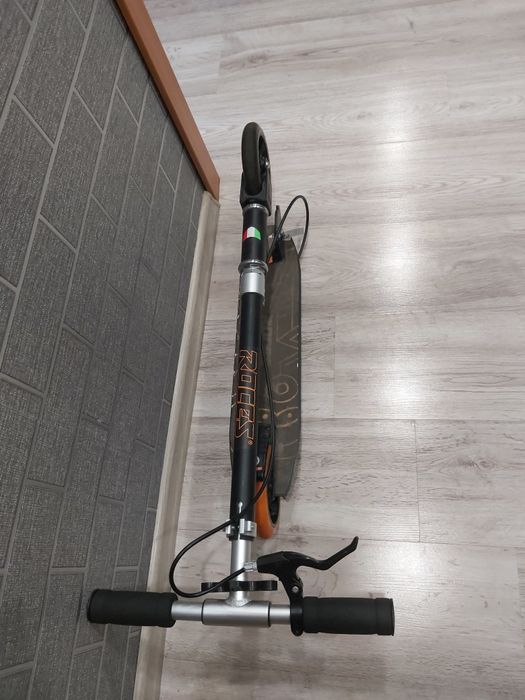 Продам самокат...