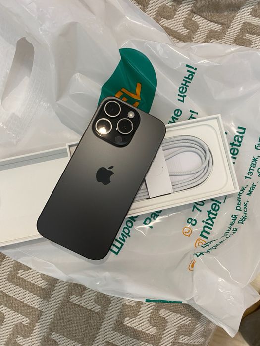 Продам Айфон 16 про идеал