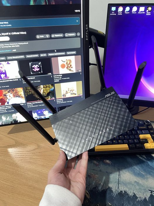 Роутер ASUS RT-1200