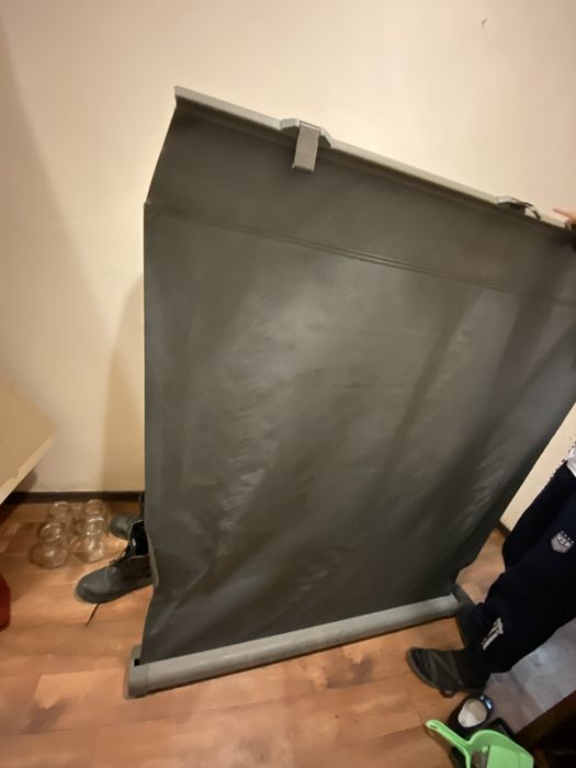 Шторка  на мерседес 124 универсал