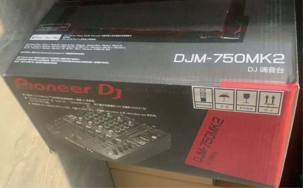 Pioneer djm 750 mk2 NOU cu case udg si decksaver