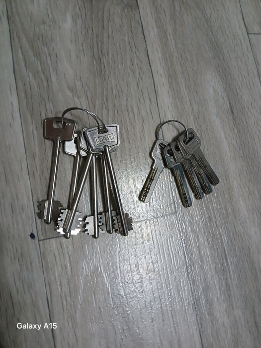 Продам железный двер