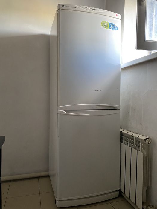 продам холодильник на запчасти