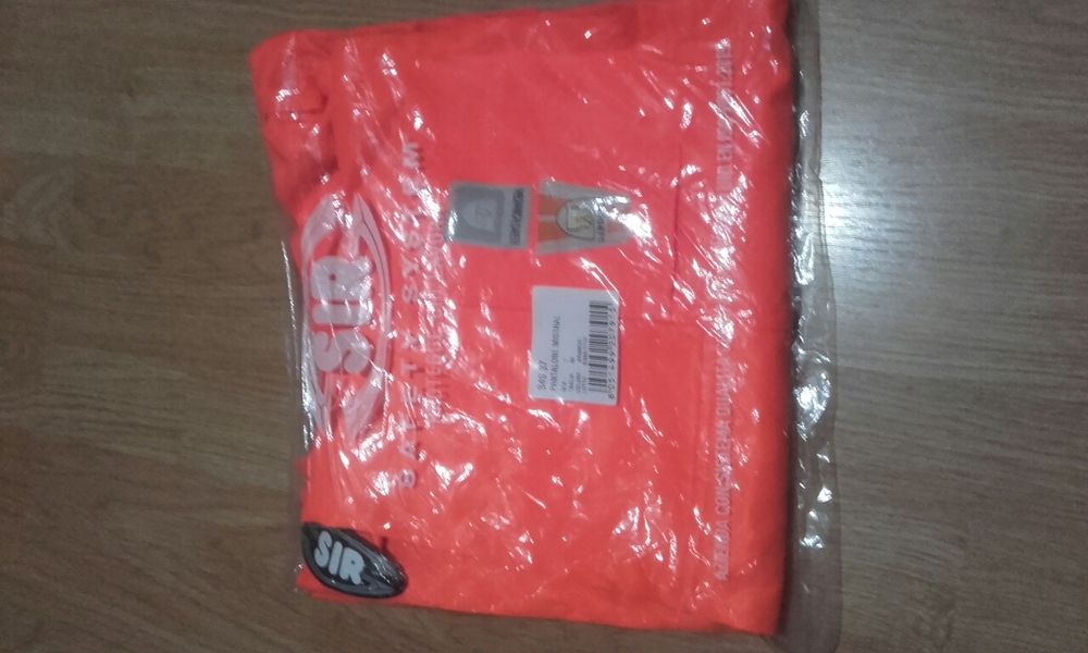 Pantalon reflectorizant (NOU)