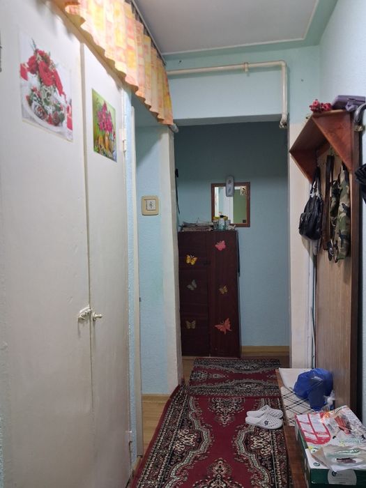 Vând apartament cu 3 camere