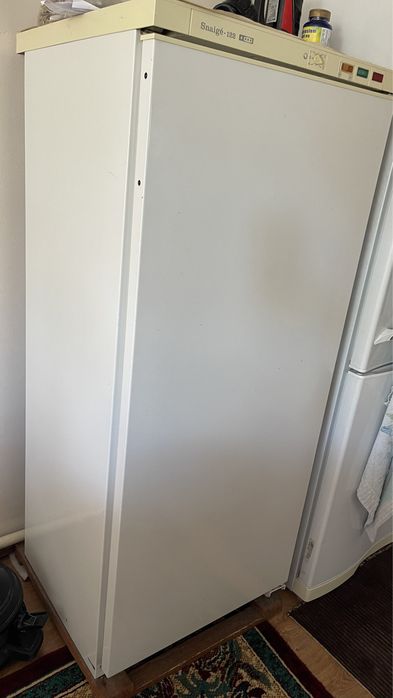 Морозильник советский отличный