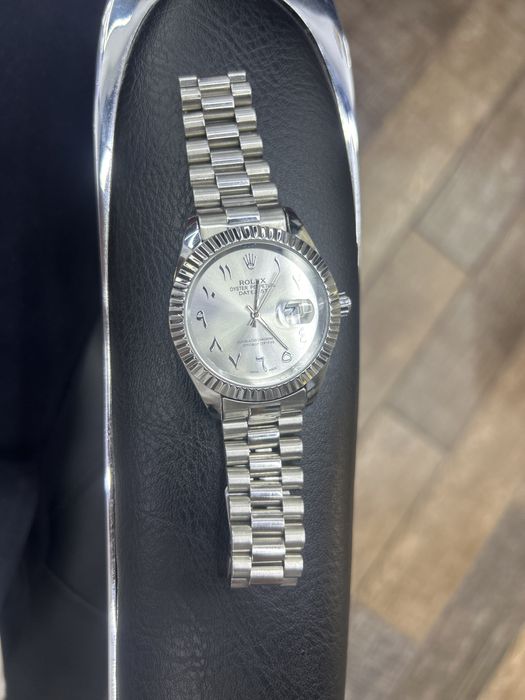 Часы Rolex с арабскими цифрами