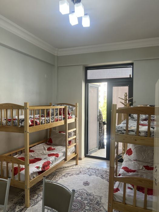 Medgaradogda kvartira student qizla uchun 1.200 som
