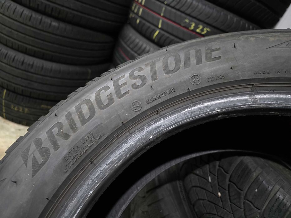 2бр Зимни гуми 205 60 16 - Bridgestone - DOT 2024