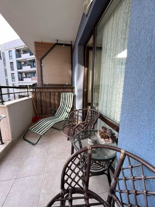 Дава се под наем Двустаен апартамент в к.к. Златни пясъци - 45 кв.м за 408 € - Снимка #1