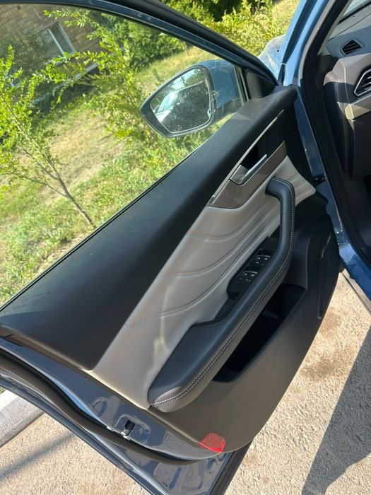 Продам JETOUR X70