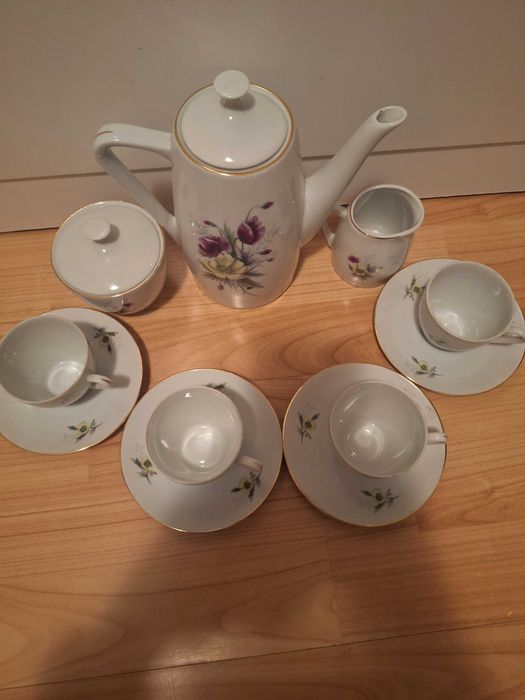 Set de portelan cesti cafea