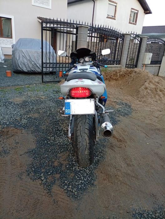 SuzukiI GSX-R 750 SRAD