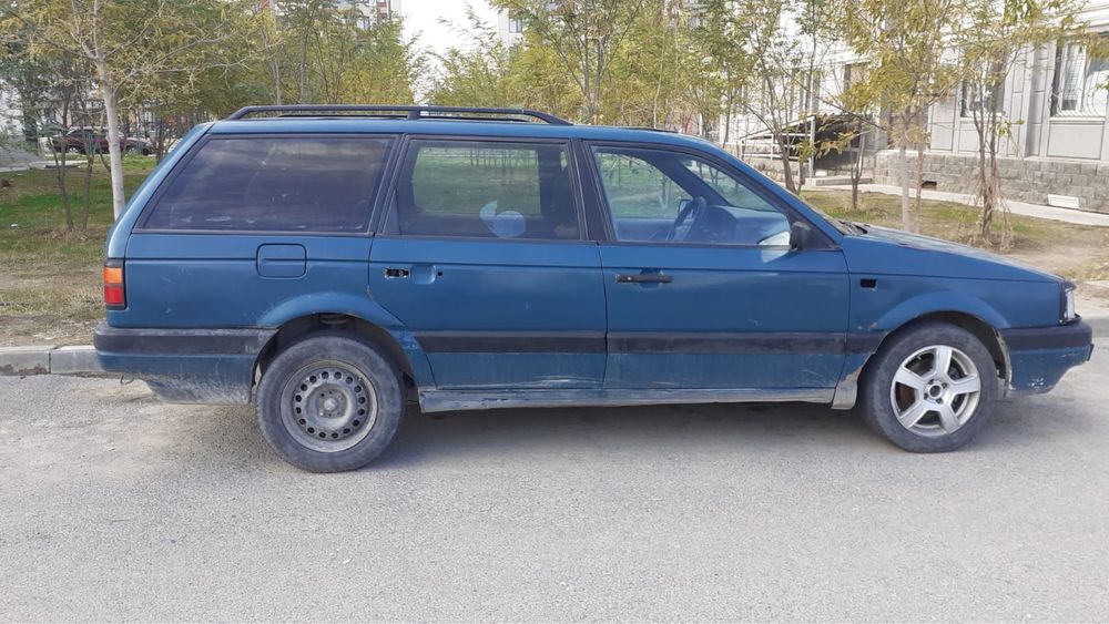 Volkswagen Passat 1991 г.