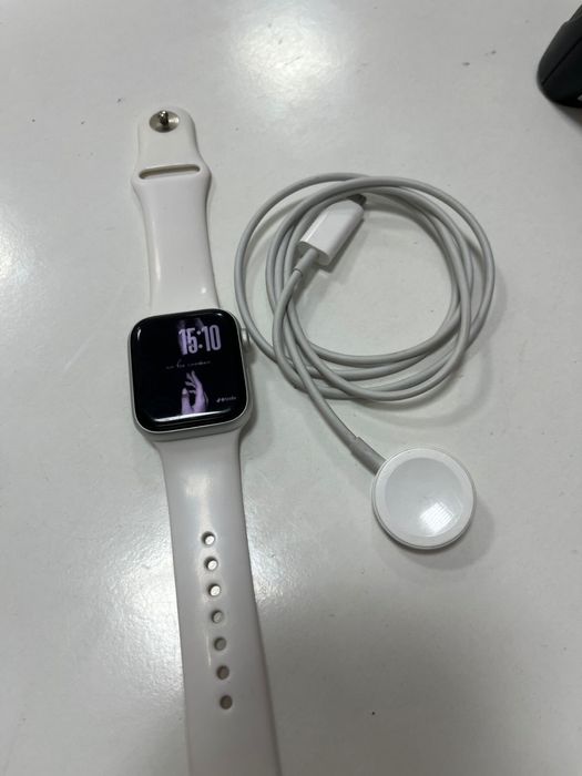Apple watch SE 2 40мм