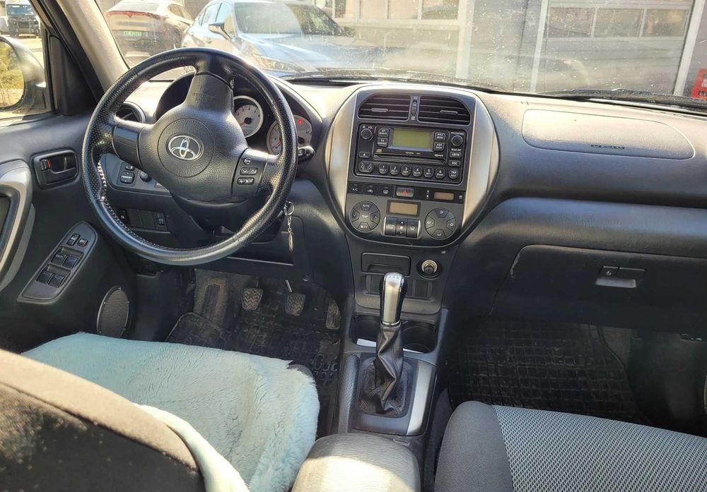 Toyota RAV4 4x4 Sol
