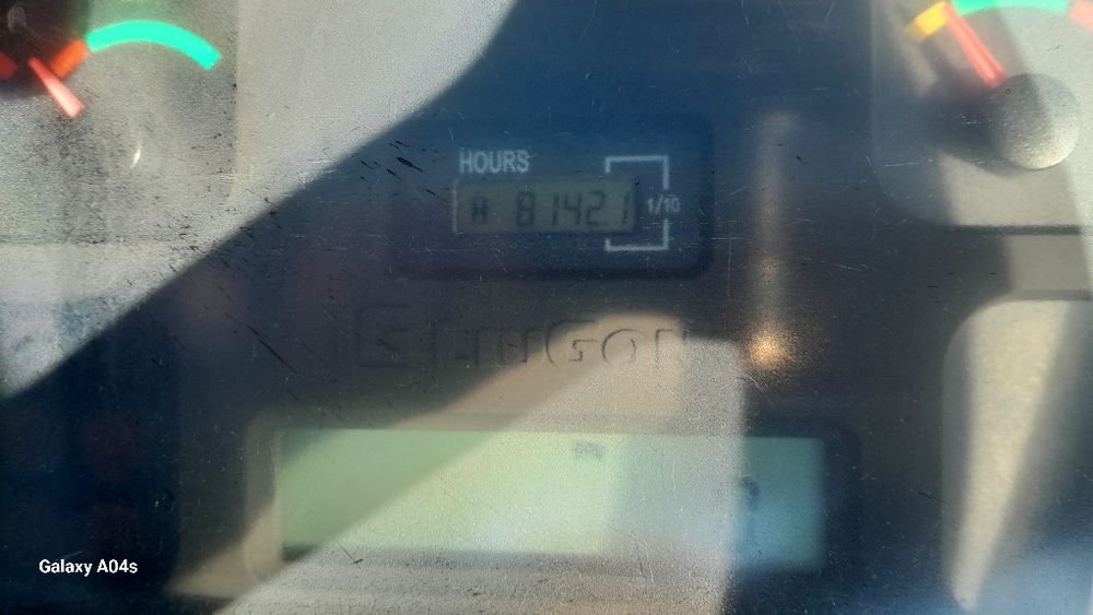 Llugong 855H идеал холатда ишлаган соати 8145 капитал ремонт килинган.