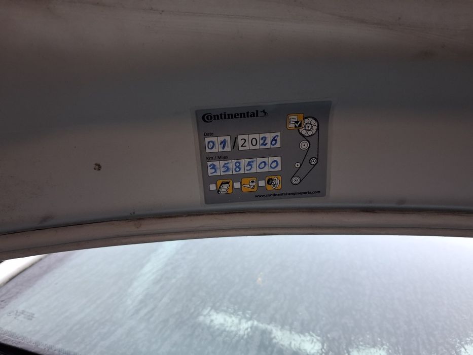 Vând vw t5 2,0tdi Transporter 9  locuri