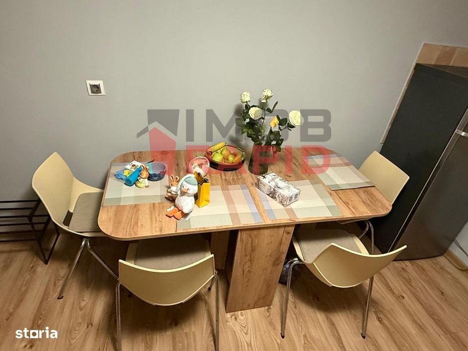 Apartament de închiriat, 4 camere, decomandat, 80 mp, zona BIG.