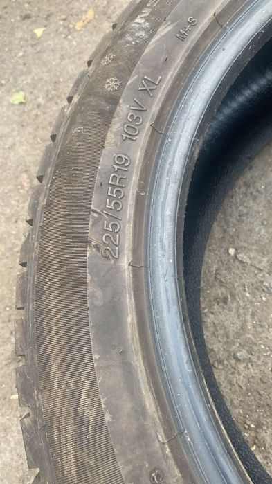 225/55 R19 зимний комплект резины