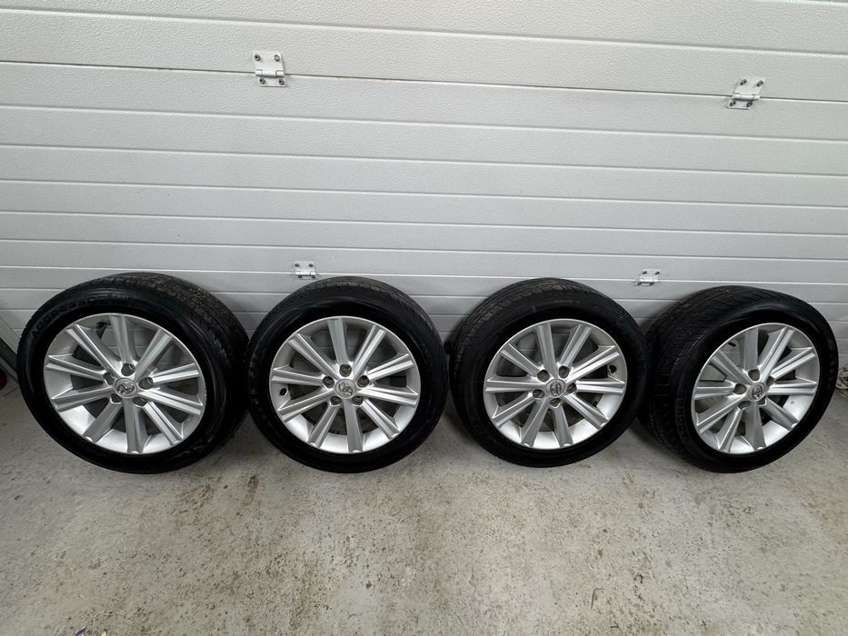 R17 оригинал диск с покрышкой