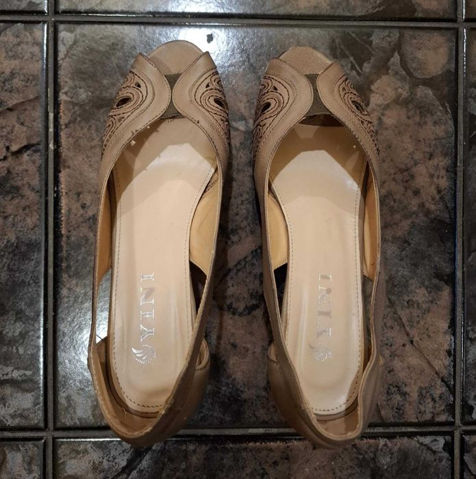 Дамски обувки Yini