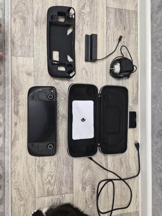 Продам Steam Deck Oled 1tb