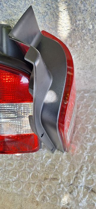 Продавам стопове за Бус VW.T5 и става  2003 г 2014г модел Facelif