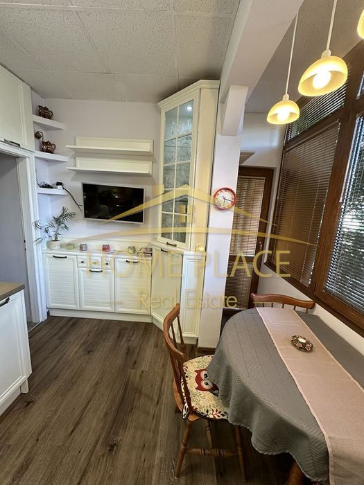 Дава се под наем Тристаен апартамент в Варна, Чайка - 80 кв.м за 561 € - Снимка #1